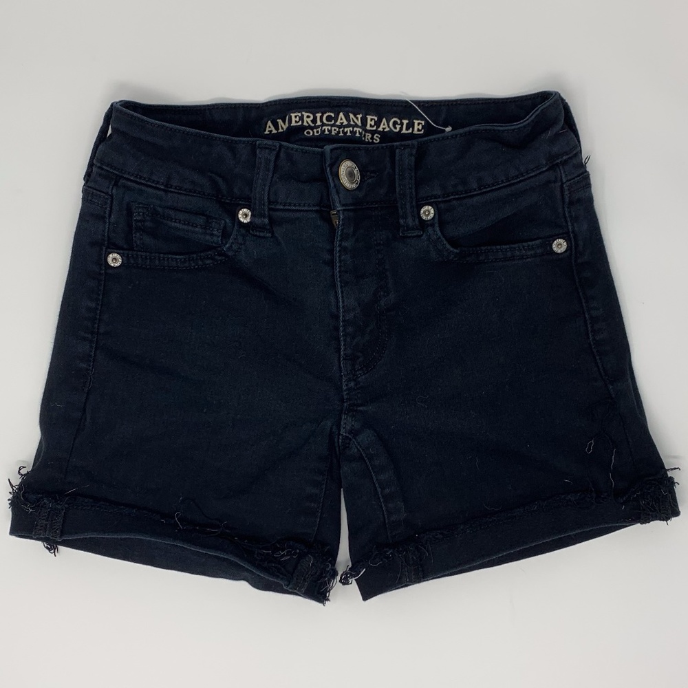 ✿SOLD✿ American Eagle Midi Shorts